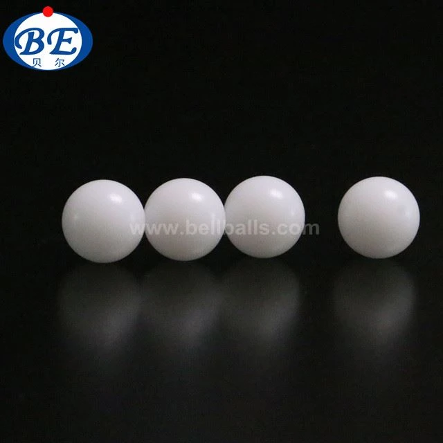 Kuglice od plastične smole White Delrin